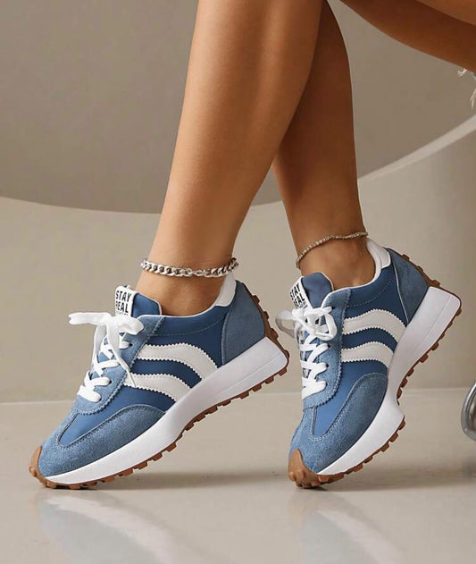 Aura Ruby Sneakers